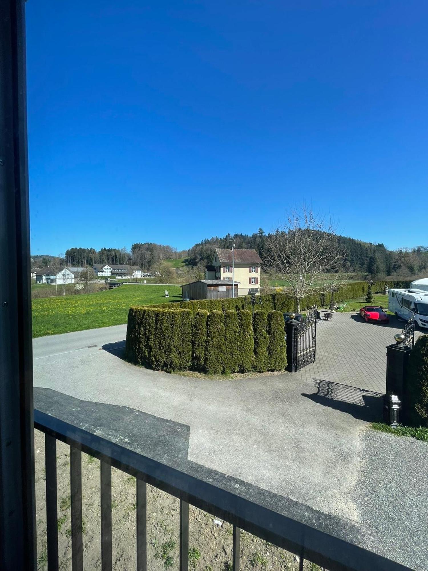 Hotel Swiss Bellevue Oberwangen Exterior photo